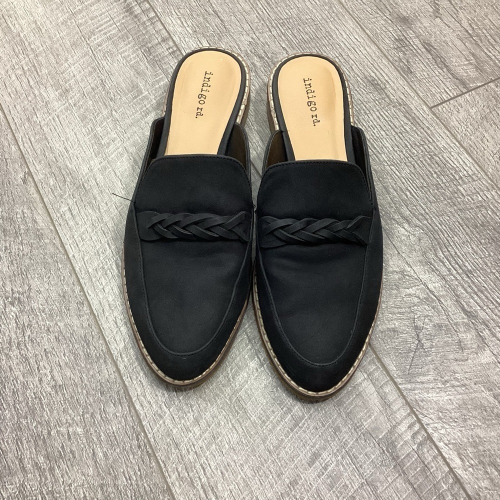 Indigo Rd Irharsen Slide On Loafers Black Braid Detail Size 9